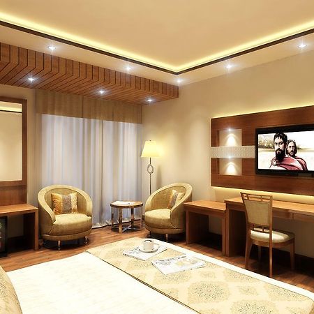 Grand Ffour Hotel New Delhi Luaran gambar