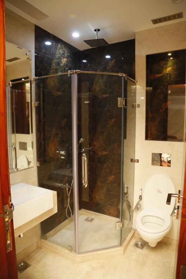 Grand Ffour Hotel New Delhi Luaran gambar